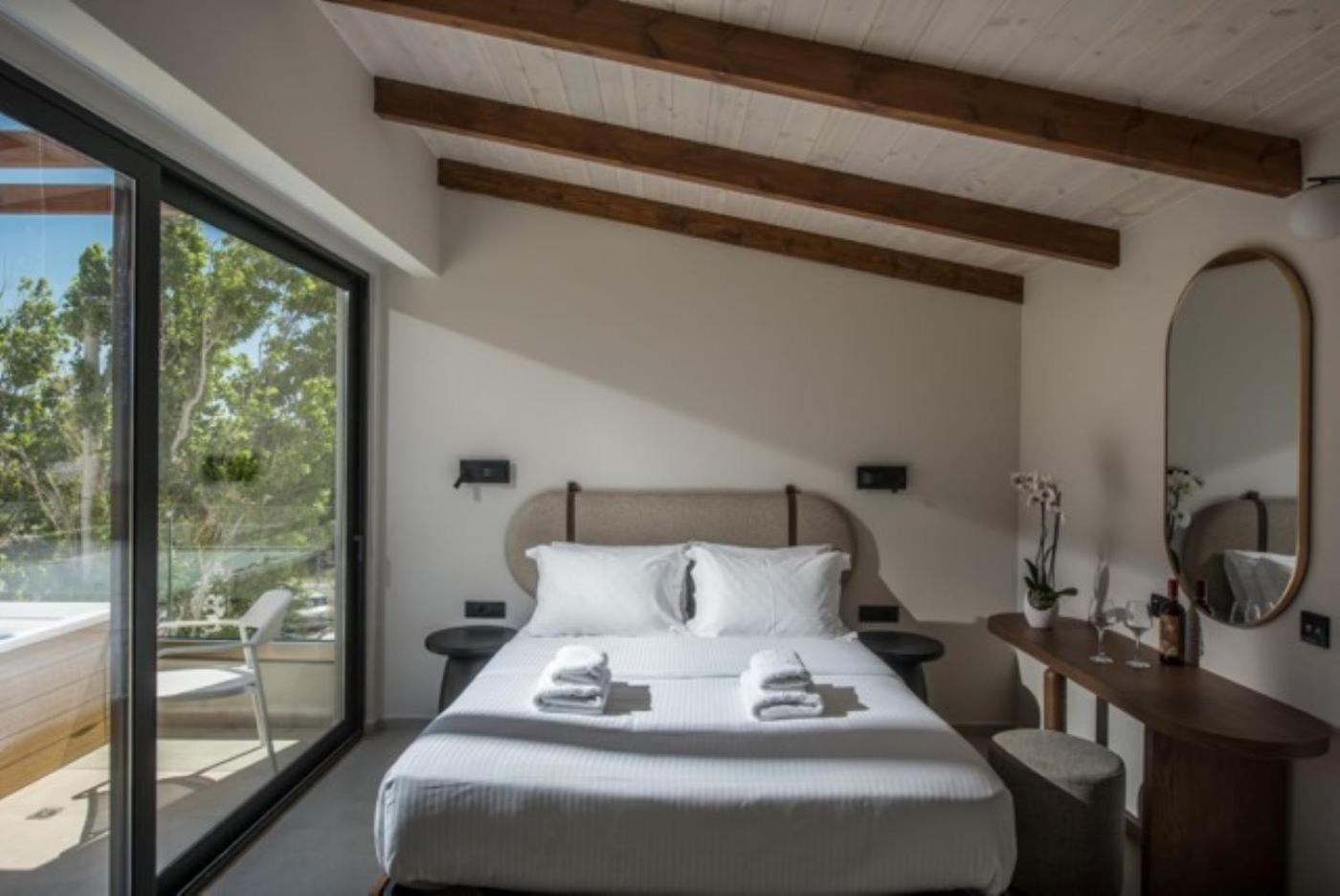 Vaya Suites By Omilos Hotels Amoudara Lasithiou エクステリア 写真